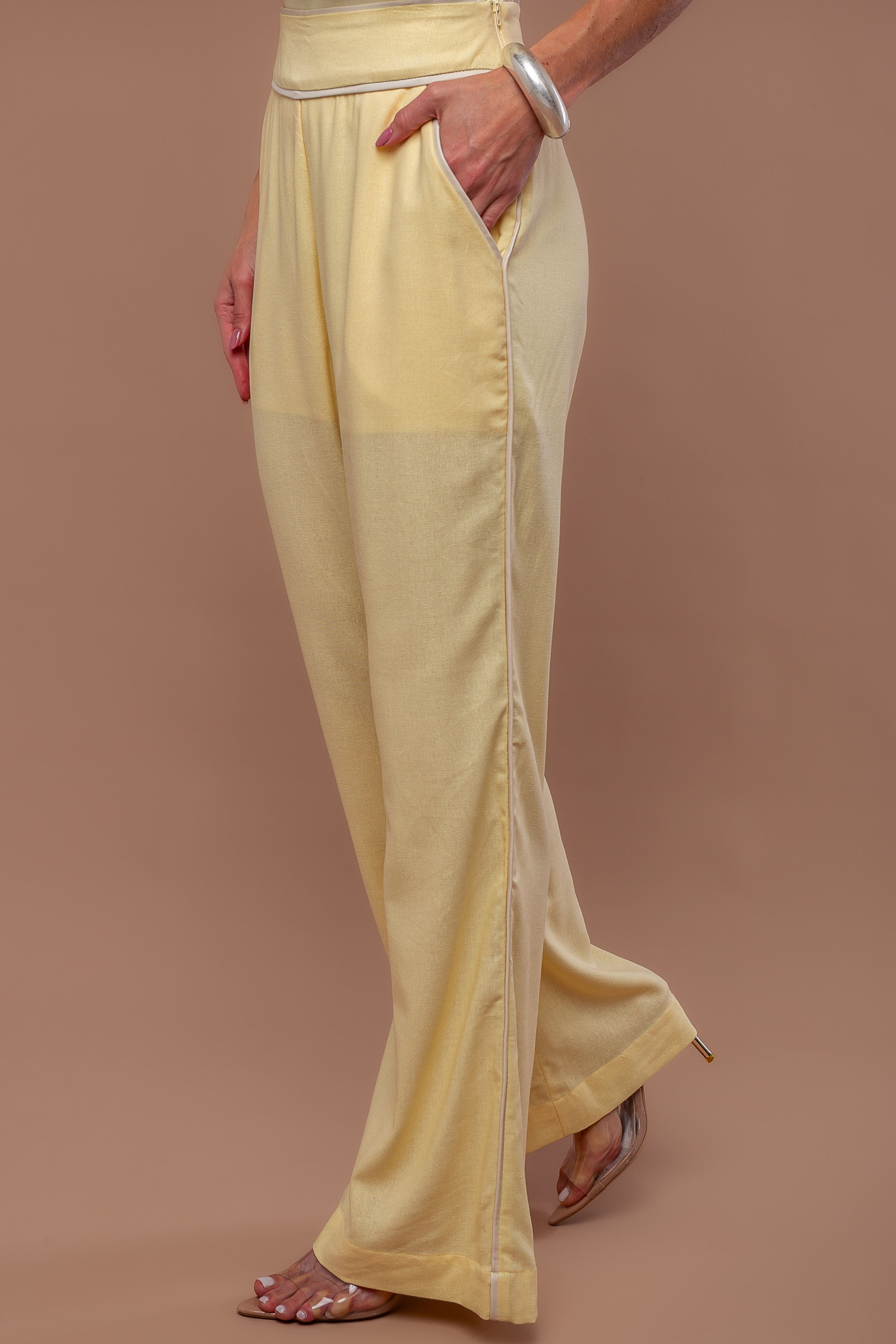 CALCA WIDE LEG COM VIVOS