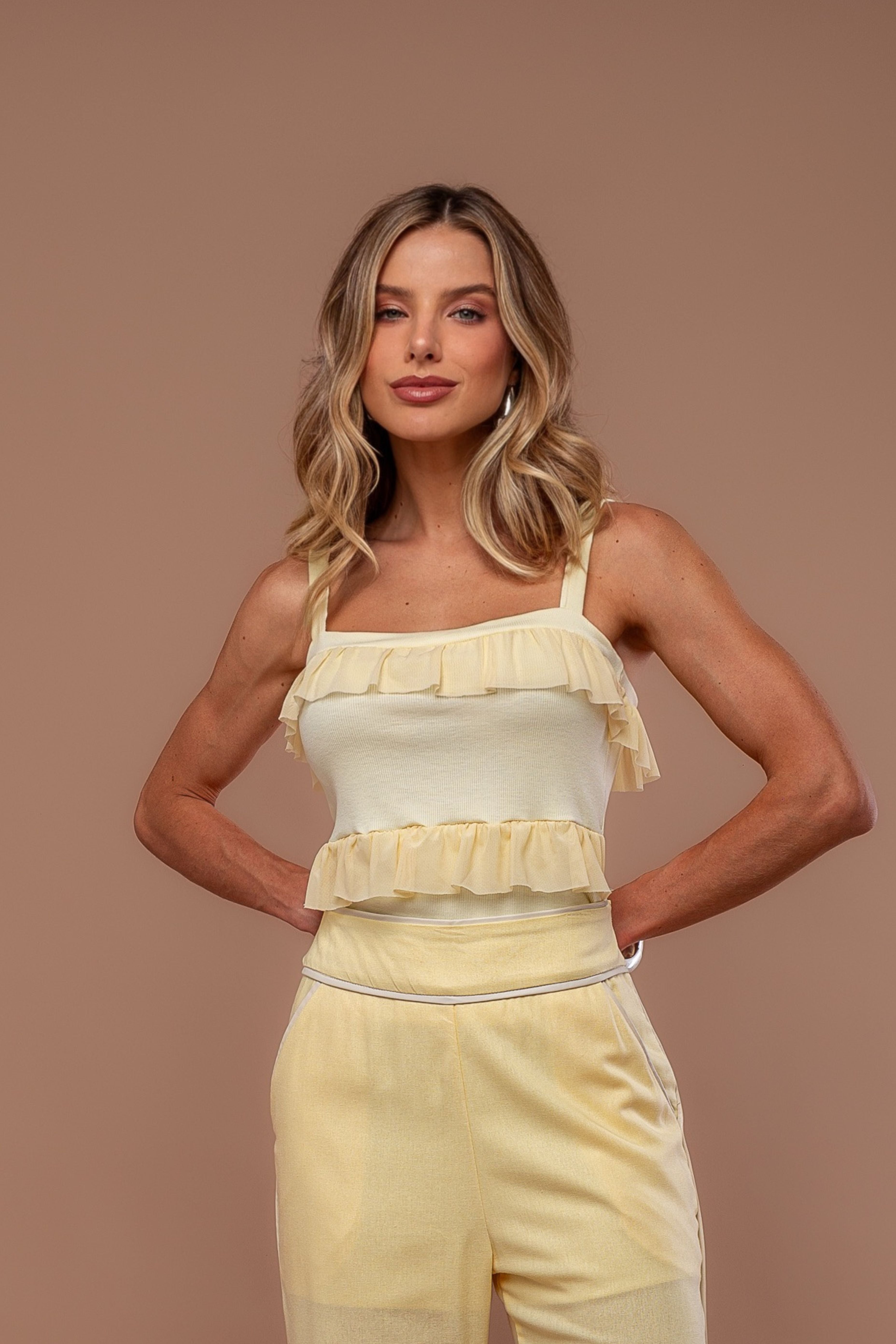 REGATA RIB COM BABADINHOS TULE