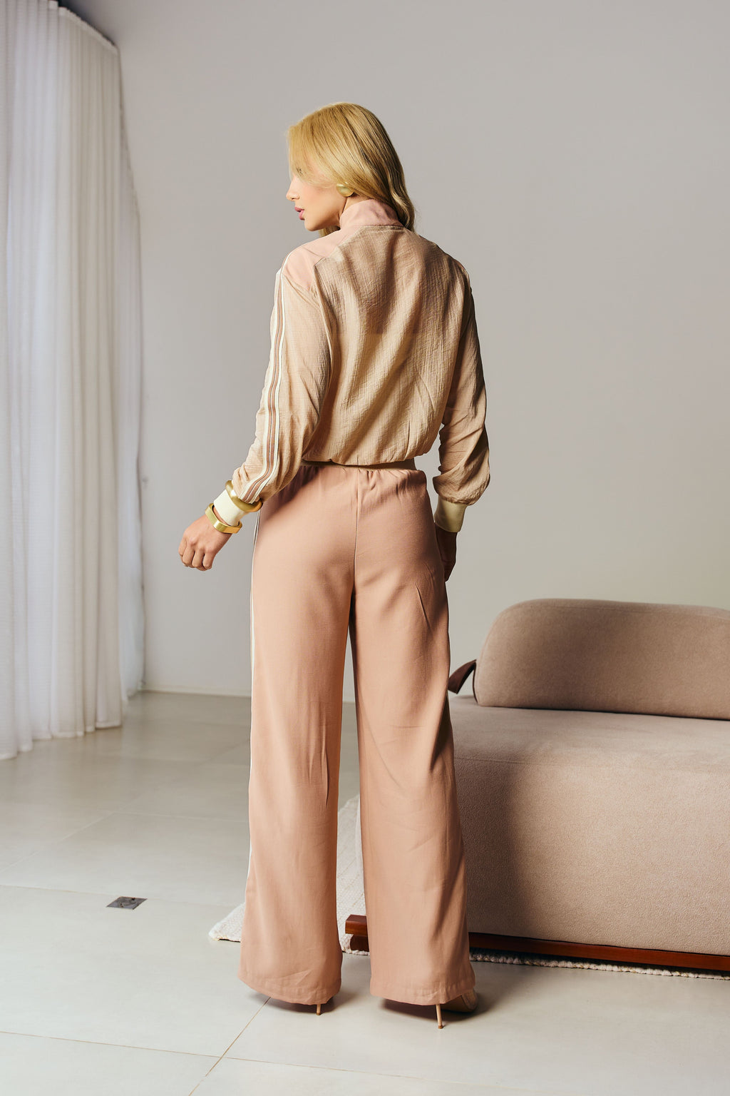 Calça Wide Leg Feminina Esportiva em Alfaiataria Blush | Clubsoda