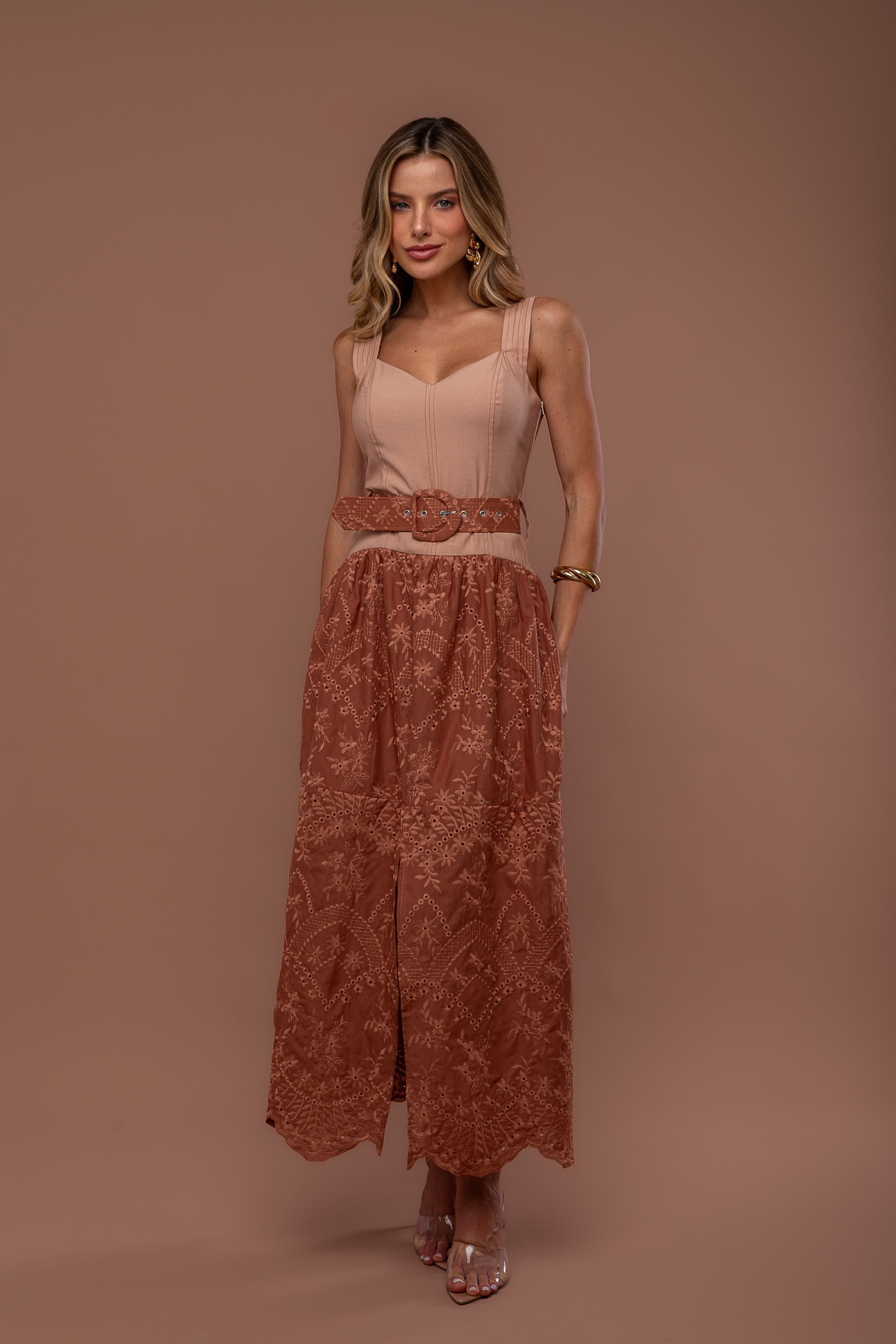 VESTIDO MIDI ALFAIATARIA COM LAISE
