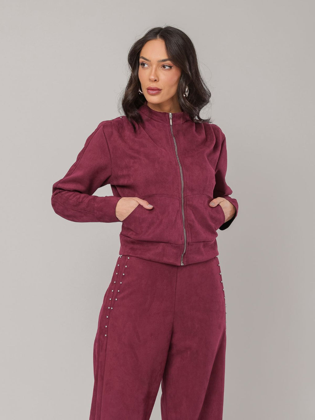 Kit Conjunto Suede Feminino Jaqueta Pregas Rebites + Calça Wide Leg Luxo