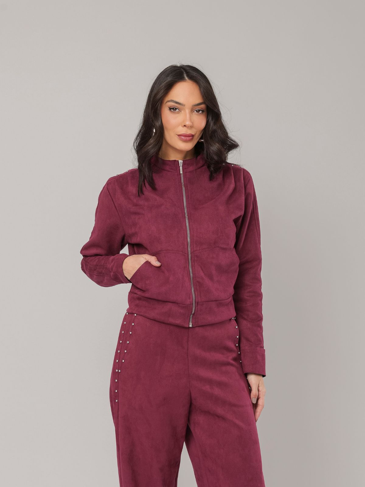 Kit Conjunto Suede Feminino Jaqueta Pregas Rebites + Calça Wide Leg Luxo