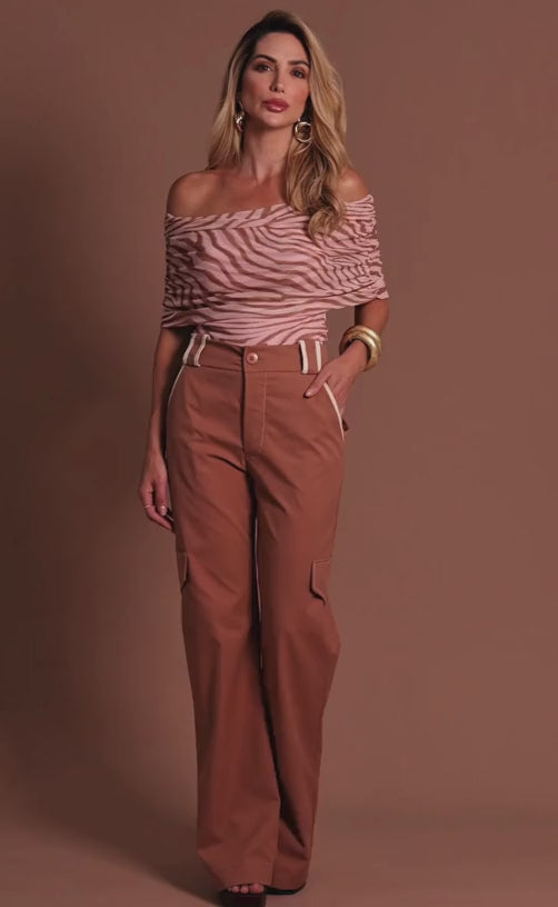 BLUSA OMBRO A OMBRO ANIMAL PRINT